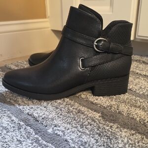 BareTraps Black Buckle Ankle Booties